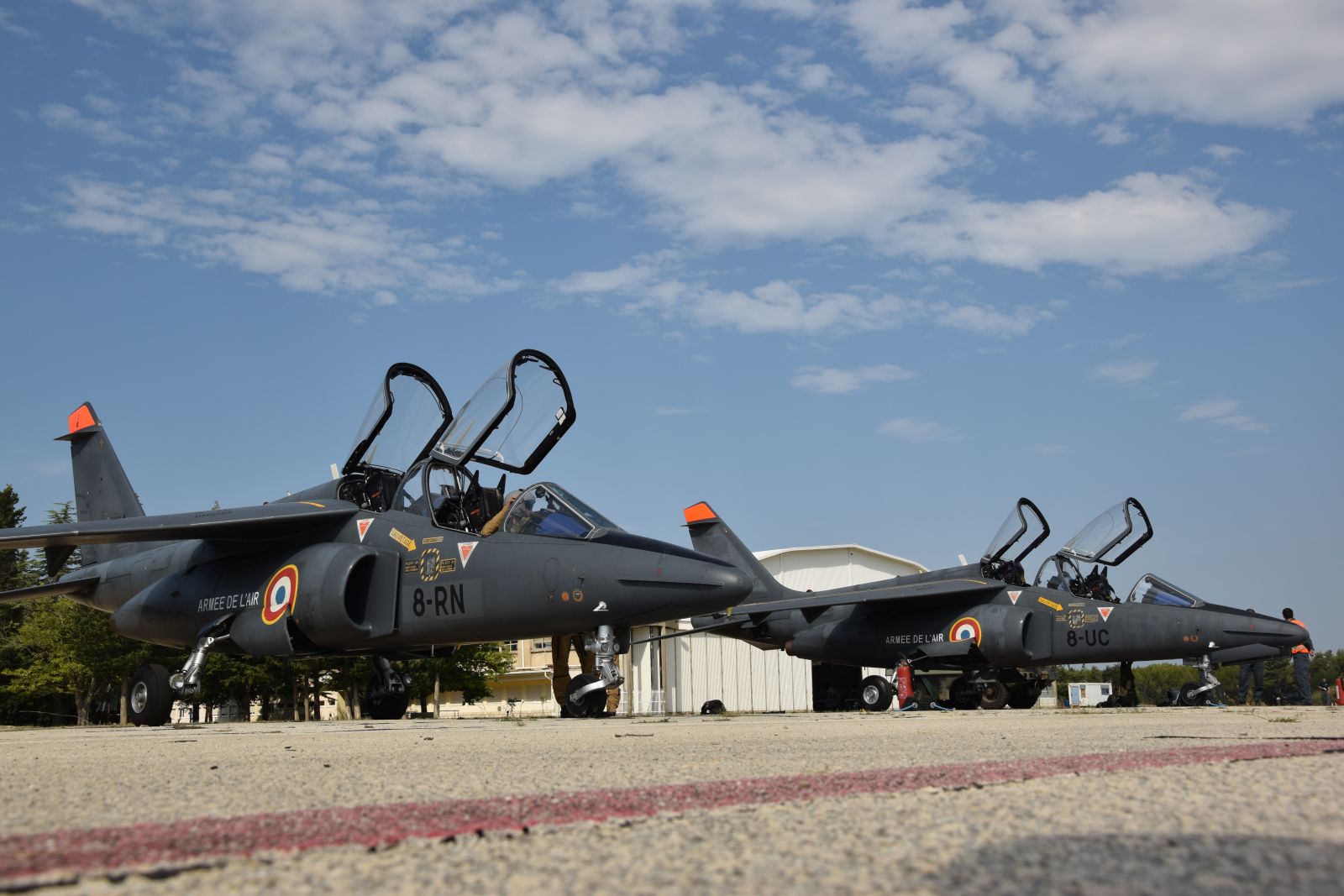 Francuski vojni avioni u vojarni “Pukovnik Mirko Vukušić”u Zemuniku Francuski vojni avioni u vojarni “Pukovnik Mirko Vukušić”u Zemuniku