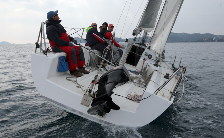 Zadar, 140211.
Na Valentinovo se odrzala regata u kojoj se 10-ak jedrilica natjecalo ispred biogradske rive. Organizator je jedrilicarski klub Biograd.
Foto: Vladimir Ivanov / CROPIX Zadar, 140211.
Na Valentinovo se odrzala regata u kojoj se 10-ak jedrilica natjecalo ispred biogradske rive. Organizator je jedrilicarski klub Biograd.
Foto: Vladimir Ivanov / CROPIX