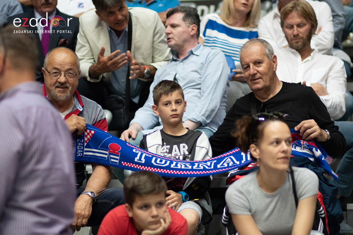 Polufinale doigravanja HT Premijer lige, 3. utakmica: KK Zadar – KK Cibona 88-96