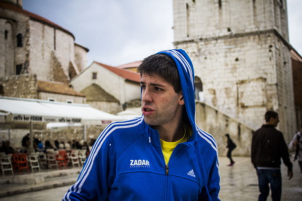 Druženje s košarkašima Zadra u Caffe baru Forum, Foto: Mia Čop Druženje s košarkašima Zadra u Caffe baru Forum, Foto: Mia Čop