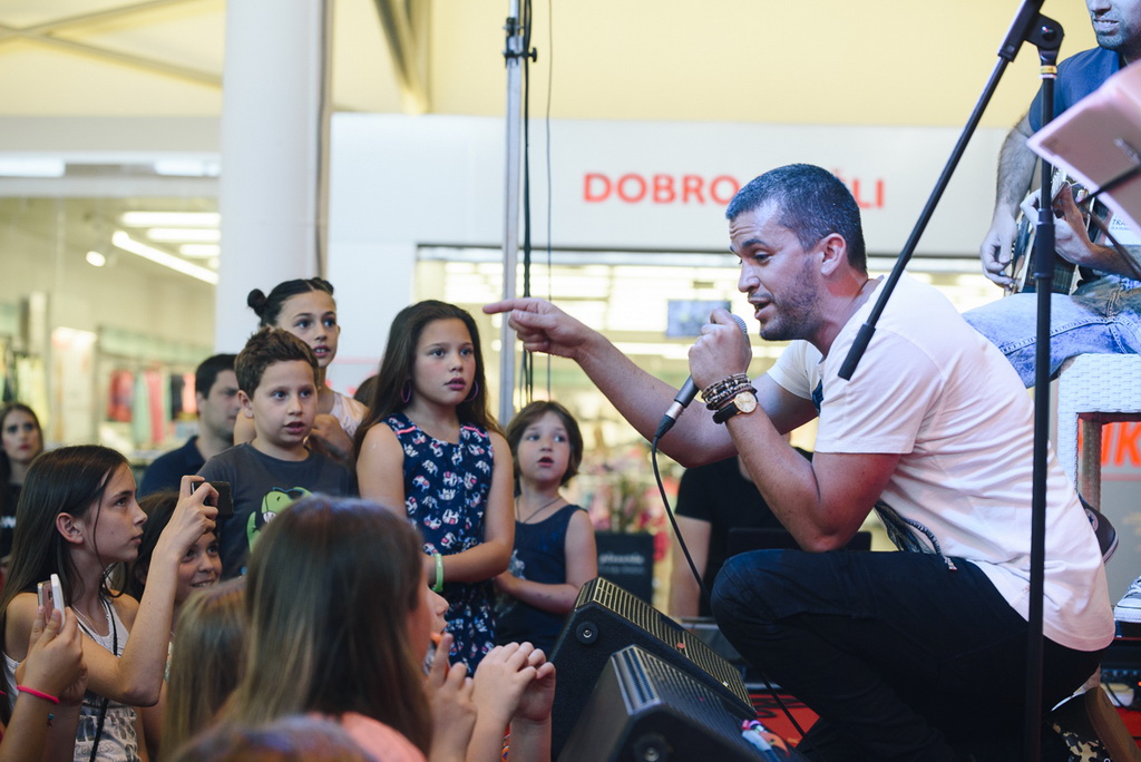 Supernova Zadar: Adio školo uz koncert Damira Kedže Supernova Zadar: Adio školo uz koncert Damira Kedže