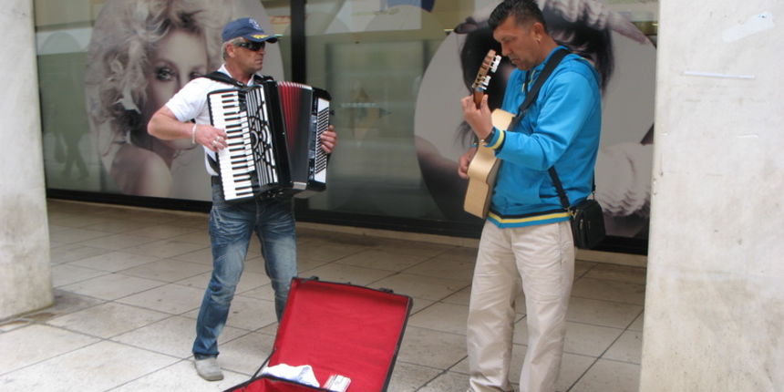 Ulični svirači Ulični svirači