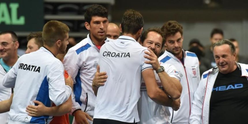 Davis Cup: Fešta nakon pobjede Marina Čilića nad Richardom Gasquetom i osiguranog plasmana u finale Davis Cupa. Photo: Hrvoje Jelavić/PIXSELL Davis Cup: Fešta nakon pobjede Marina Čilića nad Richardom Gasquetom i osiguranog plasmana u finale Davis Cupa. Photo: Hrvoje Jelavić/PIXSELL