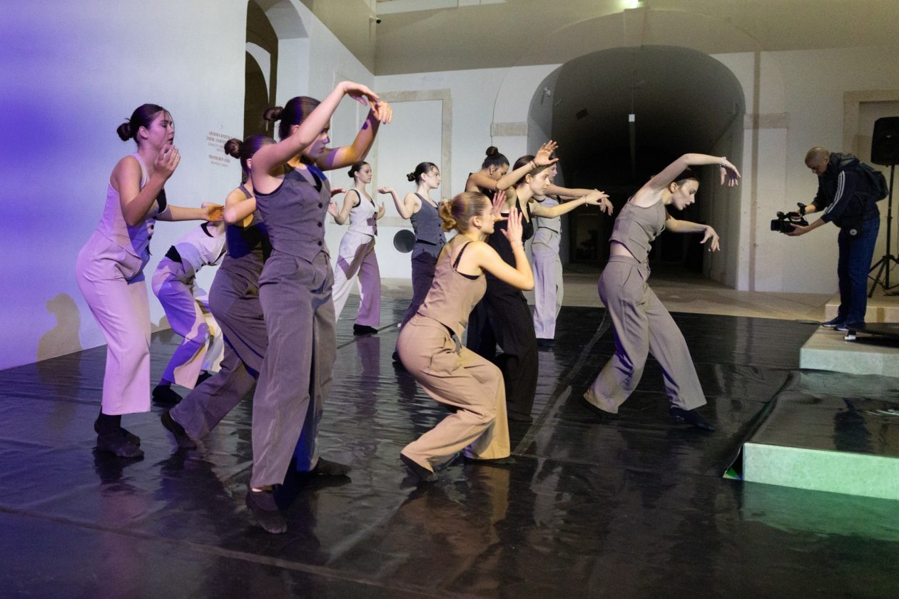 Večeri plesne minijature Večeri plesne minijature