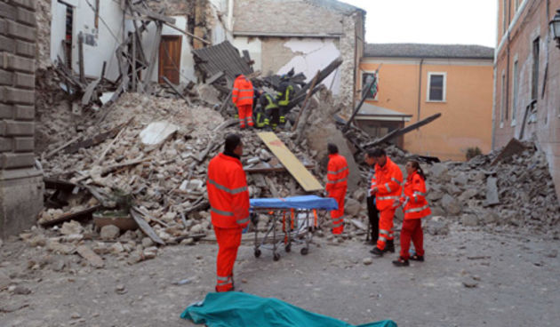 Potres u LAquili (Foto: lastampa.it)