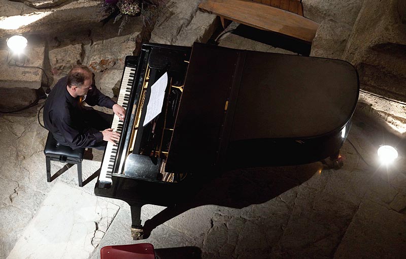 Image 1082121 (auto)