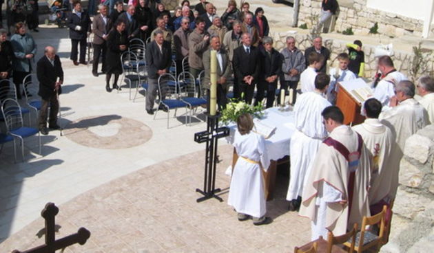 Otvorenje trga u Kolanu (Foto: J. Portada)