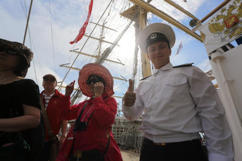 Pokraj Morskih orgulja i Pozdrava Suncu pristao je ruski skolski jedrenjak “Nadezhda”. Dug je 109 metara te ima tri jarbola. Photo: Filip Brala/PIXSELL