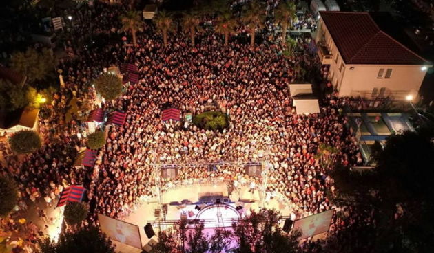 Virska noć 2016: Jelena Rozga i spektakularni vatromet za 25 tisuća fanova. Foto: Virski list