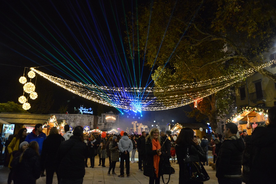 Započeo Advent u Zadru ; foto Iva Perinčić