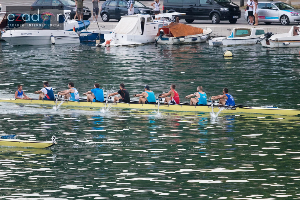 6. “Jadranov veslački dvoboj” osmeraca u uvali Jazine 6. “Jadranov veslački dvoboj” osmeraca u uvali Jazine