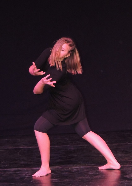 Plesni spektakl prvog dana 2. “Festivala plesa – Pag 2016” Plesni spektakl prvog dana 2. “Festivala plesa – Pag 2016”