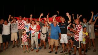 Velika je fešta na Vitrenjaku gdje se slavi zlatna medalja Šime Fantele i Igora Marenića