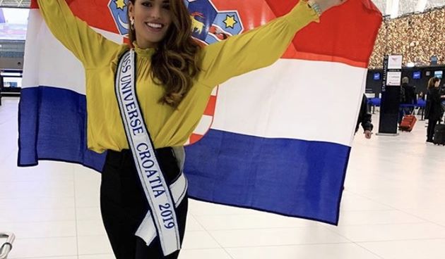 Mia Rkman, Miss Universe Hrvatske 2019. otputovala je na svjetski izbor Miss Universe 2019 koji će se 8. prosinca održati u Atlanti uz izravan prijenos na FOX televiziji.  Ljepotice sa svih krajeva zemaljske kugle počele su pristizati u Atlantu, a već i p