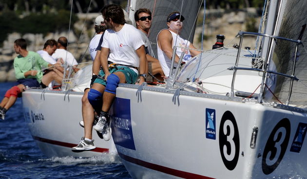 Split, 210910. Kao i svake godine u akvatoriju ispred Splita odrzava se dvobojsko jedrenje “Match race”.  Prvi dan jedrenja ispred splitske gradske luke zapoceo je flotnim jedrenjem iz kojega ce proizaci posade koje odlaze u zavrsno dvobojsko jedrenje slj