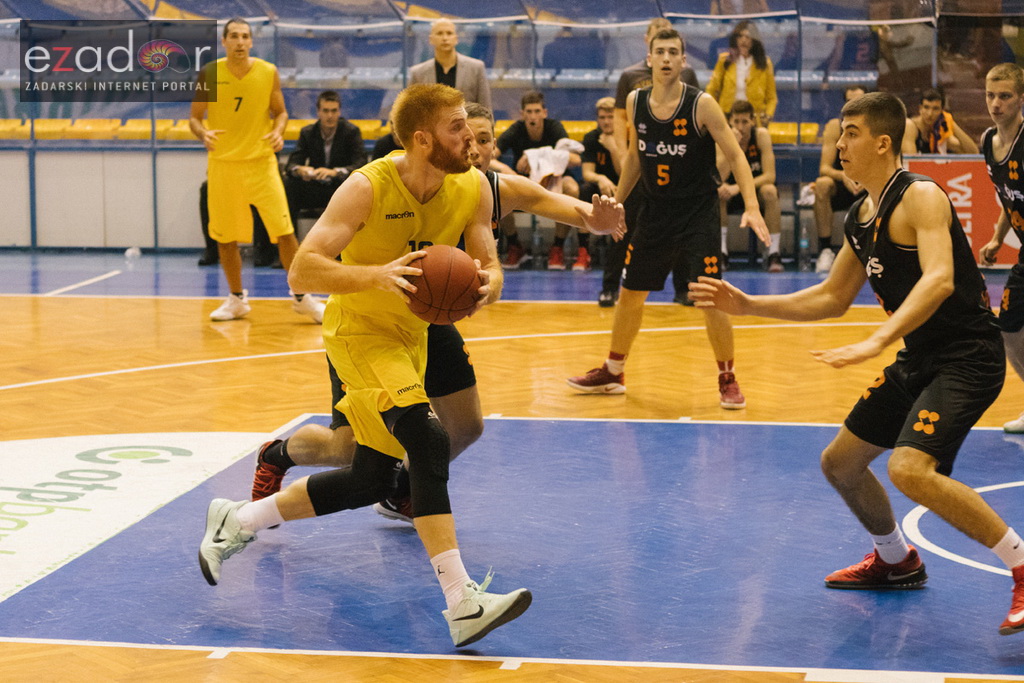 HT Premijer liga, 3. kolo: KK Jazine Arbanasi – GKK Šibenik 36-72 HT Premijer liga, 3. kolo: KK Jazine Arbanasi – GKK Šibenik 36-72