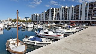 Uvala jazine, foto: D. Stanin, PIXSELL//camci, brodovi, uvala, vez, ilustracija, brodice, lucica, Luka, brod,