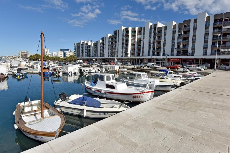 Uvala jazine, foto: D. Stanin, PIXSELL//camci, brodovi, uvala, vez, ilustracija, brodice, lucica, Luka, brod,