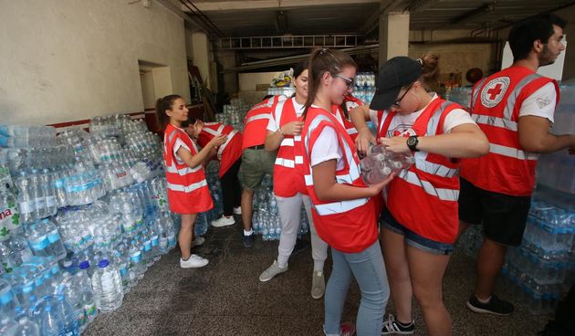 Crveni križ, humanitarni rad