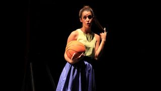 U suradnji HNK Zadar i Kazališne udruge “Igrajmo se” premijerno je izvedena predstava “Sasvim sam popubertetio” u režiji Žane Bumber. foto: Iva Perinčić U suradnji HNK Zadar i Kazališne udruge “Igrajmo se” premijerno je izvedena predstava “Sasvim sam popubertetio” u režiji Žane Bumber. foto: Iva Perinčić