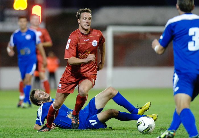 Split, 150912.
Stadion Park mladezi.
Nogometna utakmica 8. kola MAXtv 1. HNL Prve lige izmedju RNK Split i NK Zadar.
Na fotografiji: Ante Vitaic i Igor Banovic
Foto:Tom Dubravec / CROPIX Split, 150912.
Stadion Park mladezi.
Nogometna utakmica 8. kola MAXtv 1. HNL Prve lige izmedju RNK Split i NK Zadar.
Na fotografiji: Ante Vitaic i Igor Banovic
Foto:Tom Dubravec / CROPIX