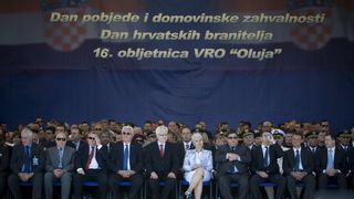 Knin, 050811.
Podizanjem zastave na Kninskoj tvrdjavi i postrojavanjem vojnih snaga na nogometnom igralistu obiljezena je 16. obljetnica VRO Oluja, Dan pobjede i domovinske zahvalnosti i Dan hrvatskih branitelja.
Na fotografiji: Ivo Josipovic i Jadranka K Knin, 050811.
Podizanjem zastave na Kninskoj tvrdjavi i postrojavanjem vojnih snaga na nogometnom igralistu obiljezena je 16. obljetnica VRO Oluja, Dan pobjede i domovinske zahvalnosti i Dan hrvatskih branitelja.
Na fotografiji: Ivo Josipovic i Jadranka K