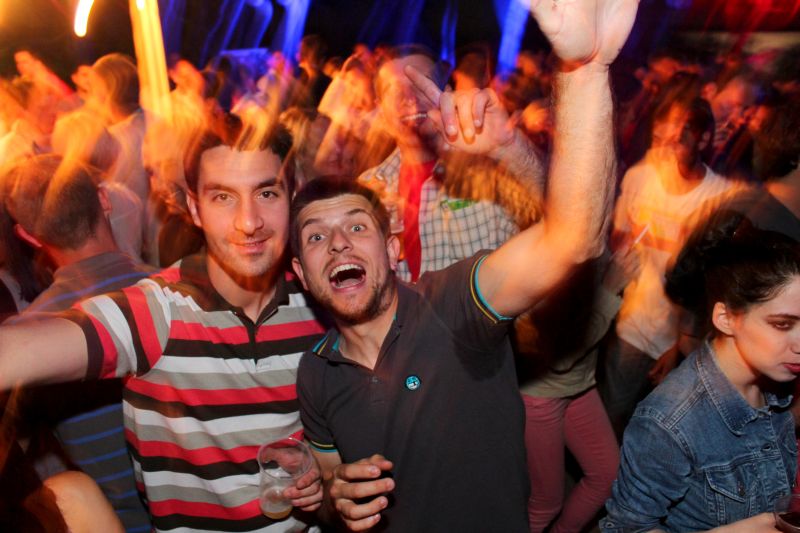 Projekcijom i tulumom otvoren 5. Festival mediteranskog filma u Splitu, Foto: Goran Leš Projekcijom i tulumom otvoren 5. Festival mediteranskog filma u Splitu, Foto: Goran Leš