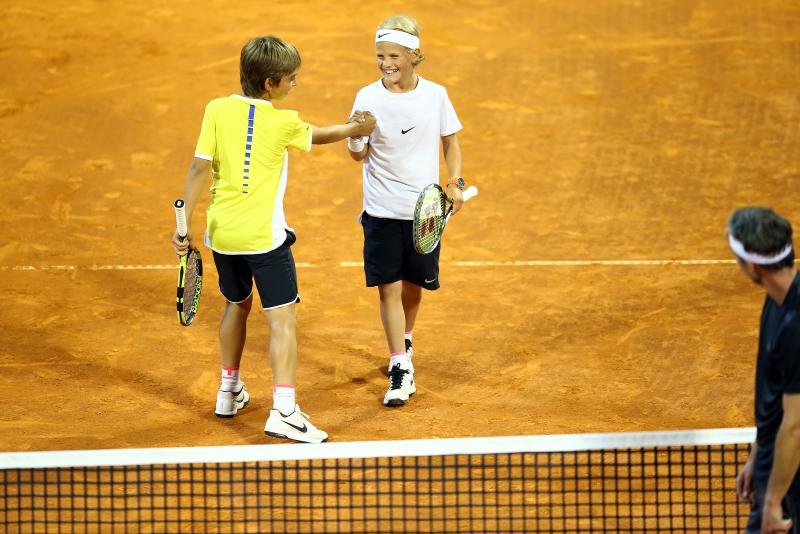 Agassi, Ferrero i Ivanišević odigrali egizibiciju u Umagu. Photo: Slavko Midzor/PIXSELL Agassi, Ferrero i Ivanišević odigrali egizibiciju u Umagu. Photo: Slavko Midzor/PIXSELL