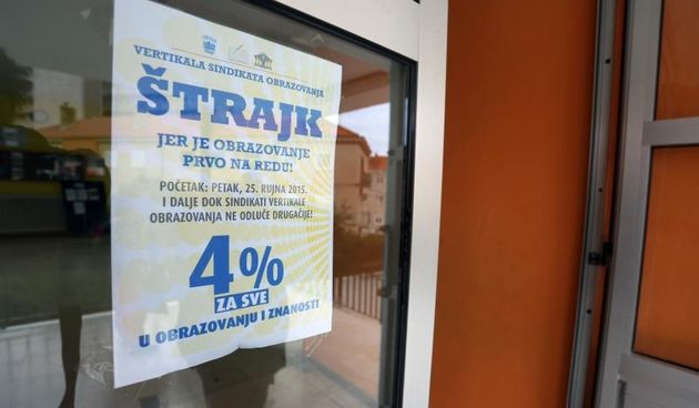Sibenik – Nastavlja se strajk u osnovnim i srednjim skolama. Photo: Dusko Jaramaz/PIXSELL