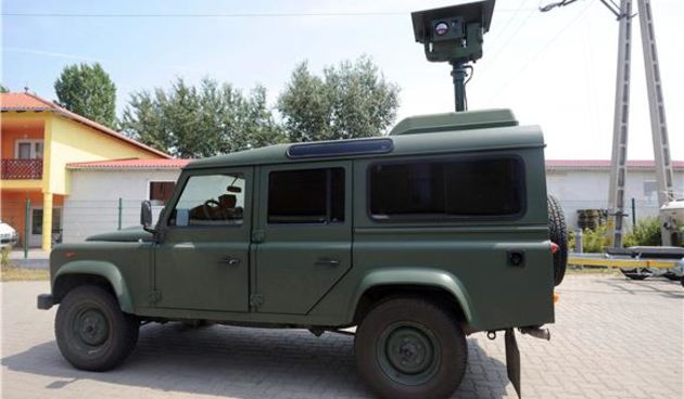 Land Rover Defender, Foto: Hina