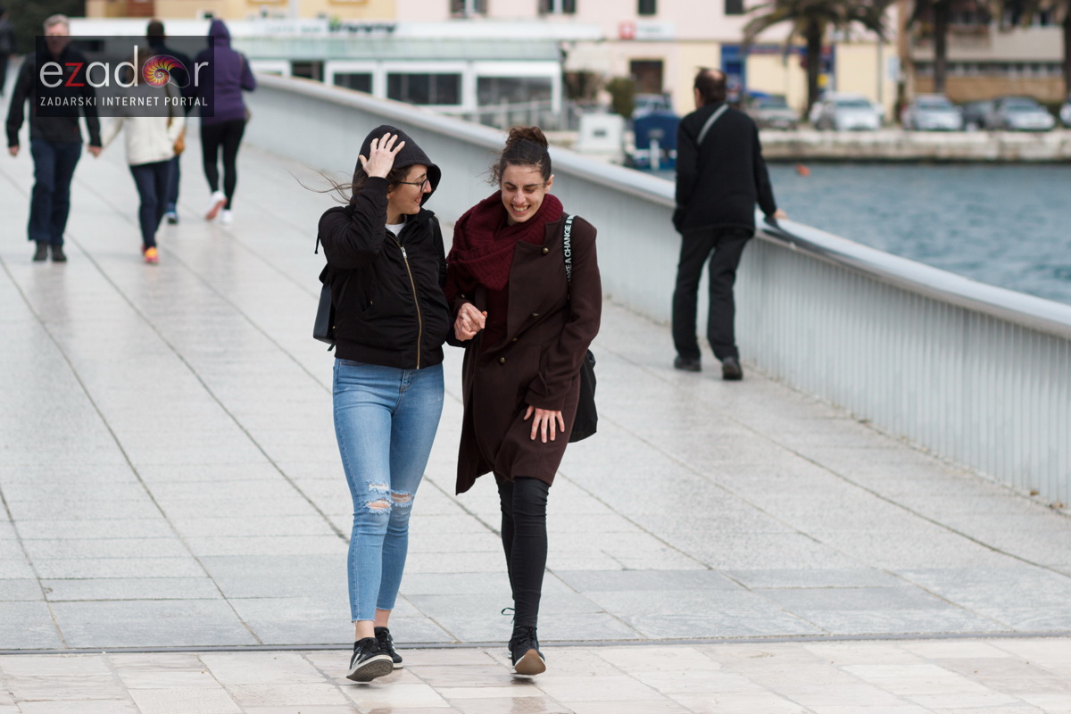 Đir po gradu, petak 30. ožujka 2018. Đir po gradu, petak 30. ožujka 2018.
