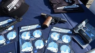 manje oružja, manje tragedija