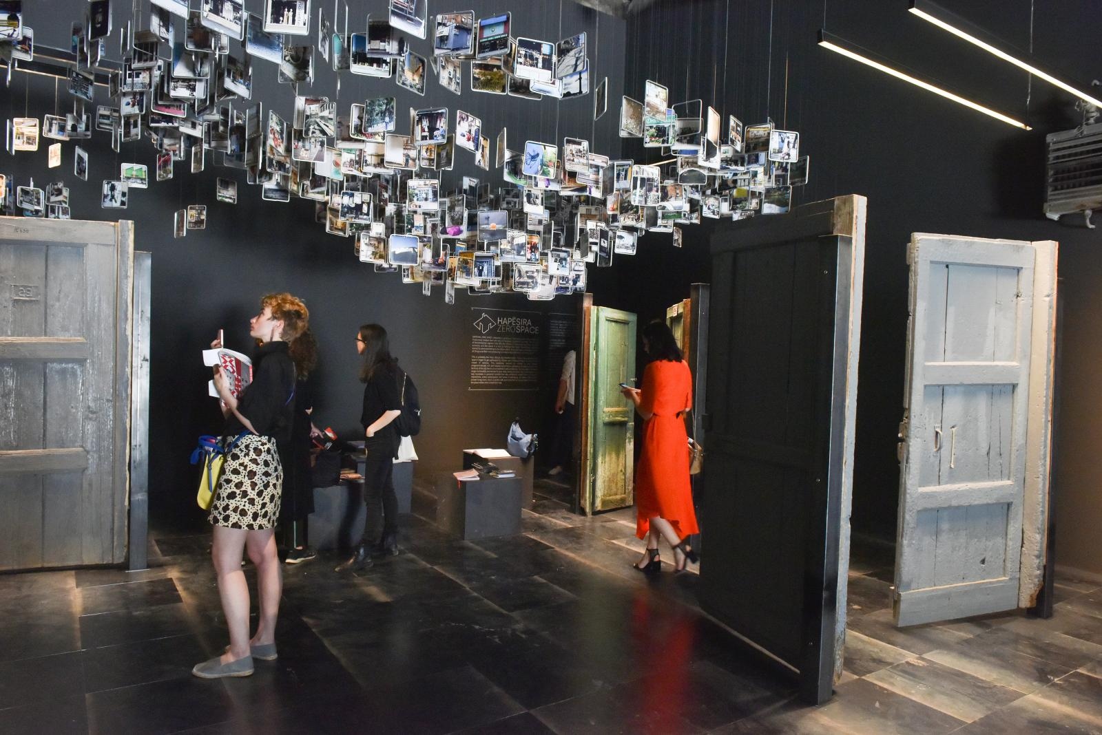 Na 16. Venecijanskom bijenalu otvoren Hrvatski paviljon s instalacijom Oblak Pergola Na 16. Venecijanskom bijenalu otvoren Hrvatski paviljon s instalacijom Oblak Pergola