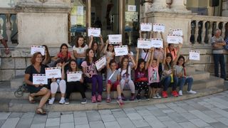 Etno dani: Osnovci igrali “Igru pamtilicu” u Gradskoj straži Etno dani: Osnovci igrali “Igru pamtilicu” u Gradskoj straži