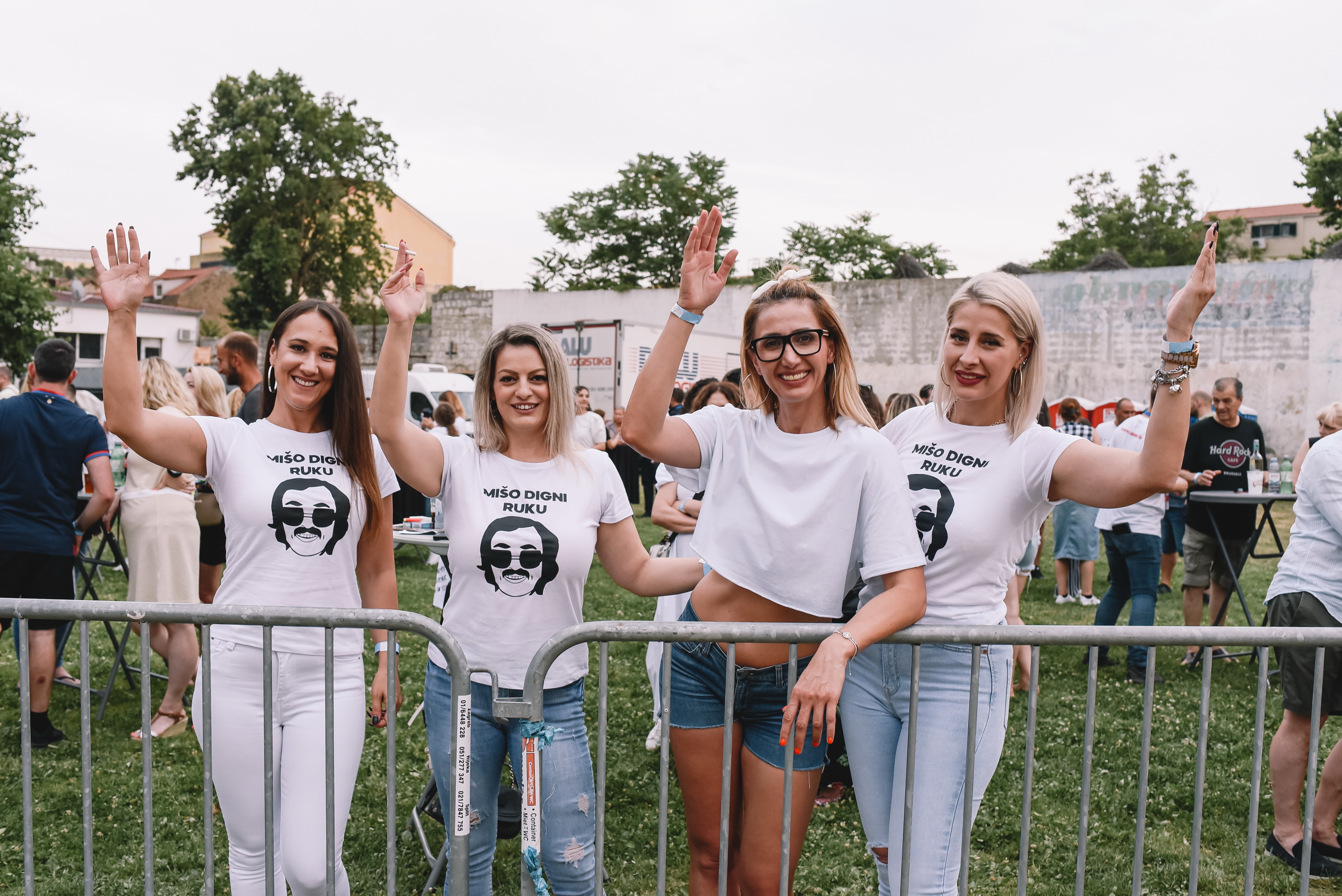 Stari Plac: Mišo Kovač i prijatelji priredili nezaboravan koncert