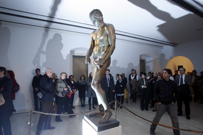 Zagreb, 141010.
Klovicevi dvori.
Otvorenje izlozbe ” Anticki Grci na tlu Hrvatske”
Izlozba Antizki Grci na tlu Hrvatske obuhvaca razdoblje od 12. do 1. st. pr. Kr., odnosno od najranijih posjeta Grka na Grka nasem priobalju