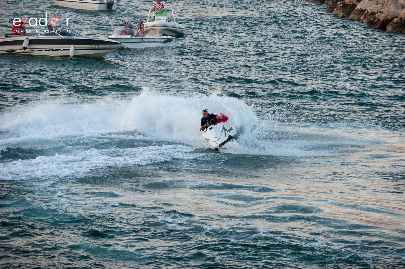 Zadar priredio čudesan doček svojim Vatrenim herojima (1)