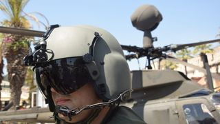 RTOP Vukovar i Kiowa Warrior na splitskoj rivi RTOP Vukovar i Kiowa Warrior na splitskoj rivi