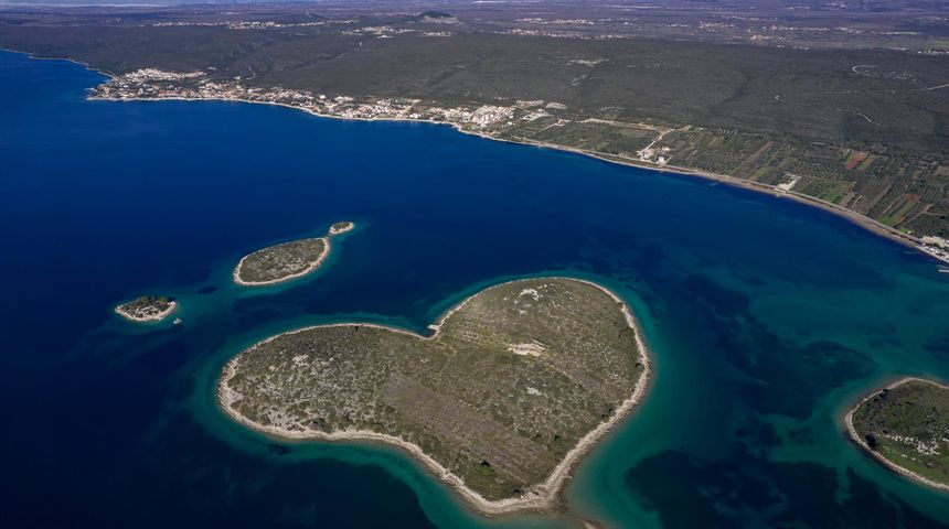 Galešnjak – Otok ljubavi najromantičniji je otok na svijetu Galešnjak – Otok ljubavi najromantičniji je otok na svijetu