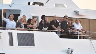 Split dostojanstveno na posljednju plovidbu ispratio legendu Olivera Dragojevića