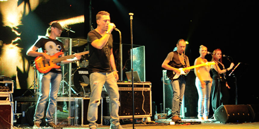 Željko Joksimović u Hitchu Željko Joksimović u Hitchu