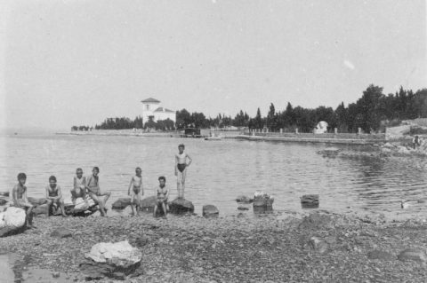 Uvala Maestral i sfinga oko 1930 godine