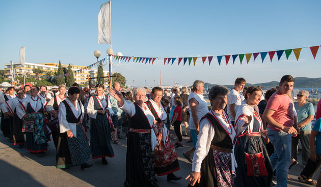 Otvorenje manifestacije “Biogradski stol 2015.”
