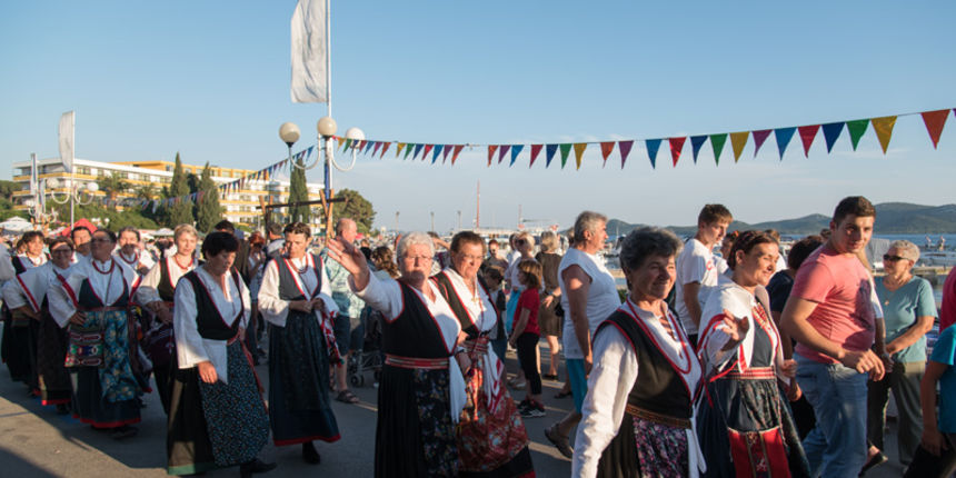 Otvorenje manifestacije “Biogradski stol 2015.” Otvorenje manifestacije “Biogradski stol 2015.”
