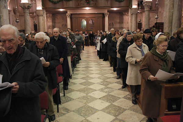 Image 1038693 (auto) Image 1038693 (auto)