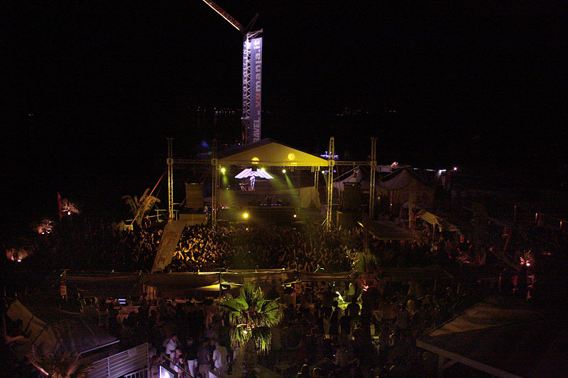 Desperados Festival @ Papaya: DJ Tiesto 17. kolovoza 2011., Foto: Lucija Juravić Desperados Festival @ Papaya: DJ Tiesto 17. kolovoza 2011., Foto: Lucija Juravić