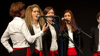 HNK Zadar: “Ljubi s ljubavlju”, foto: Leo Banić HNK Zadar: “Ljubi s ljubavlju”, foto: Leo Banić