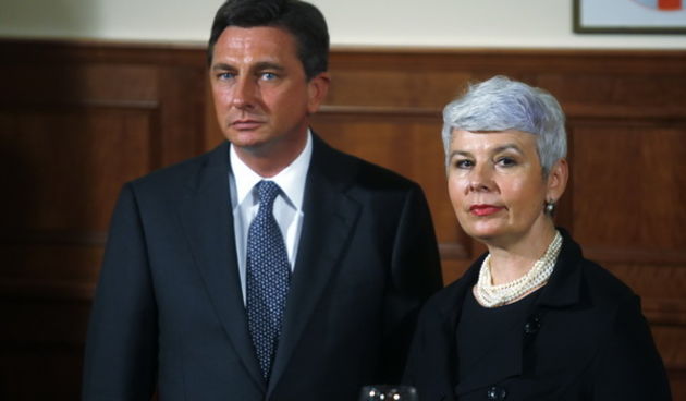 Zagreb, 261009.
Savska, HGK.
U jednodnevni posjet Hrvatskoj dosao je premijer Slovenije Borut Pahor.
Na slici: Jadranka Kosor i Borut Pahor za vrijeme press konferencije.
Foto: Goran Mehkek / CROPIX