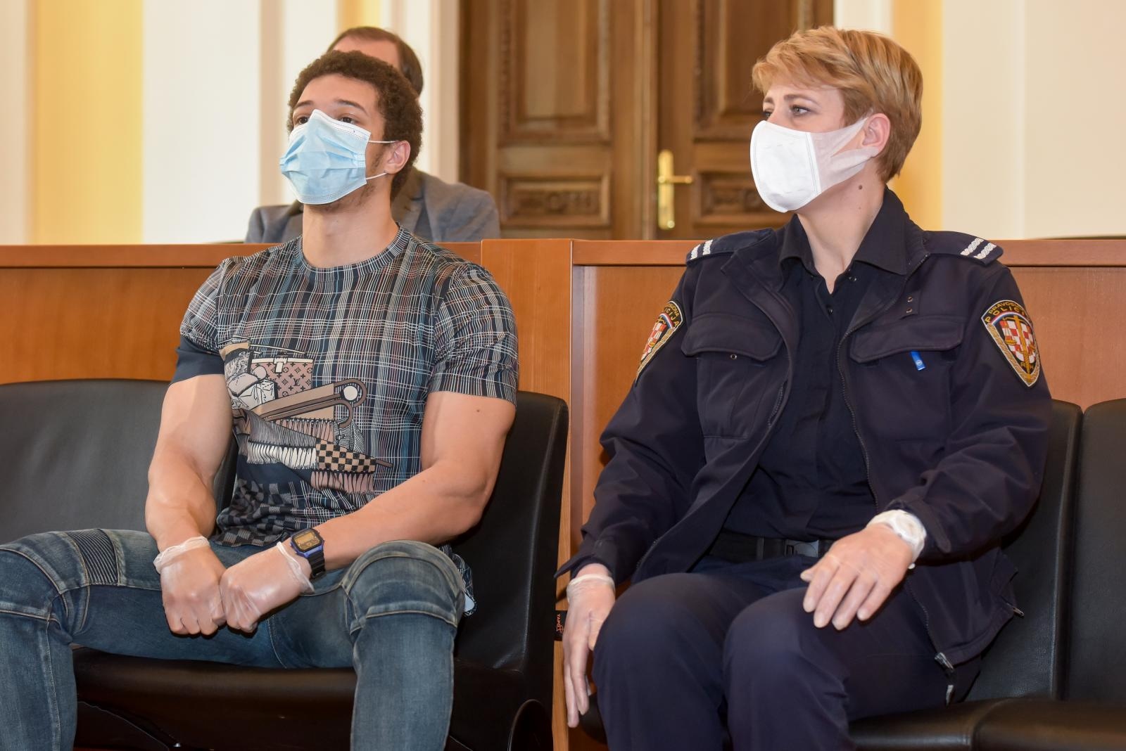 Županijski sud u Zadru: Završeno suđenje britancu Douglasu Caneu Županijski sud u Zadru: Završeno suđenje britancu Douglasu Caneu