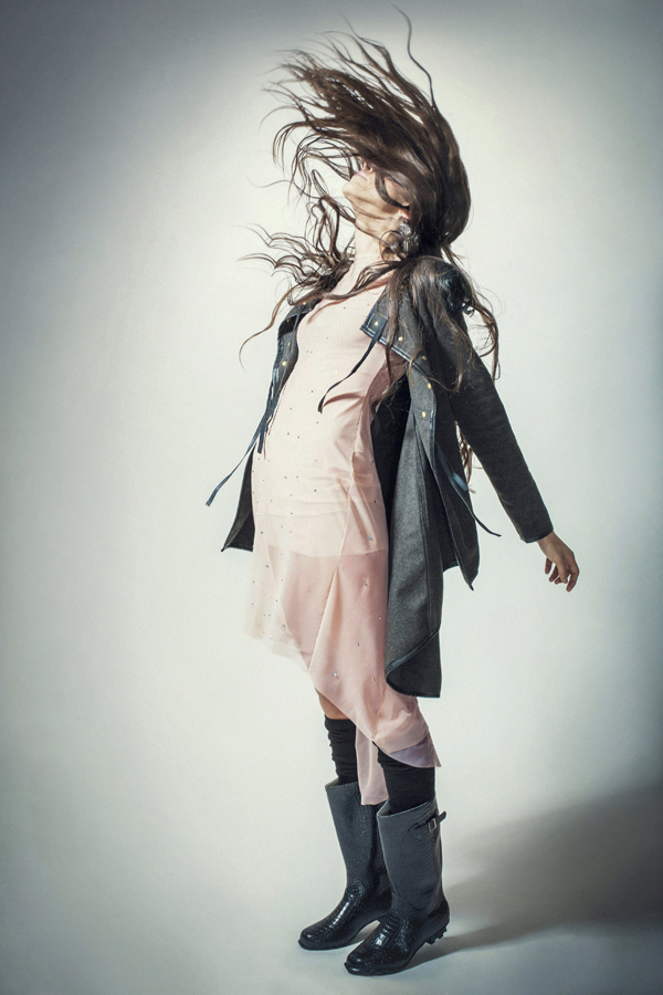 Fotografije predstavljanja dijela novih jesensko-zimskih kolekcija hrvatskih dizajnera LOOKBOOK Fall / Winter 2012-2013 na portalu www.moda.hr Fotografije predstavljanja dijela novih jesensko-zimskih kolekcija hrvatskih dizajnera LOOKBOOK Fall / Winter 2012-2013 na portalu www.moda.hr